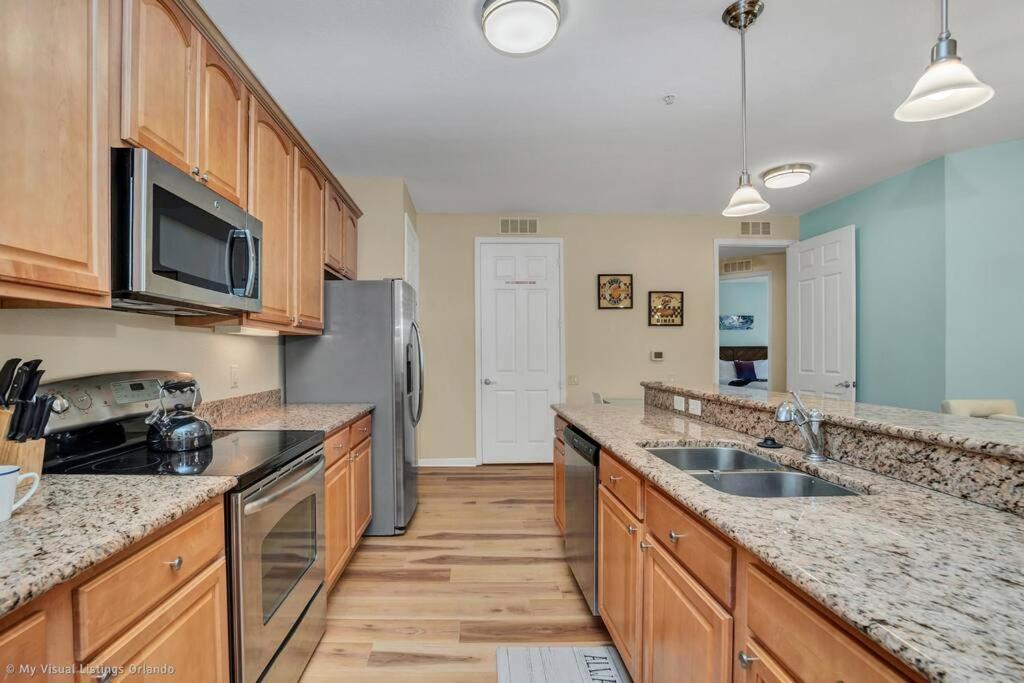 The Epic Lisbon Vista Cay Orlando Apartment Exterior foto